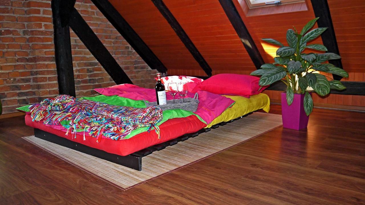 Ferienwohnung Old Attic House Polakowice Exterior foto